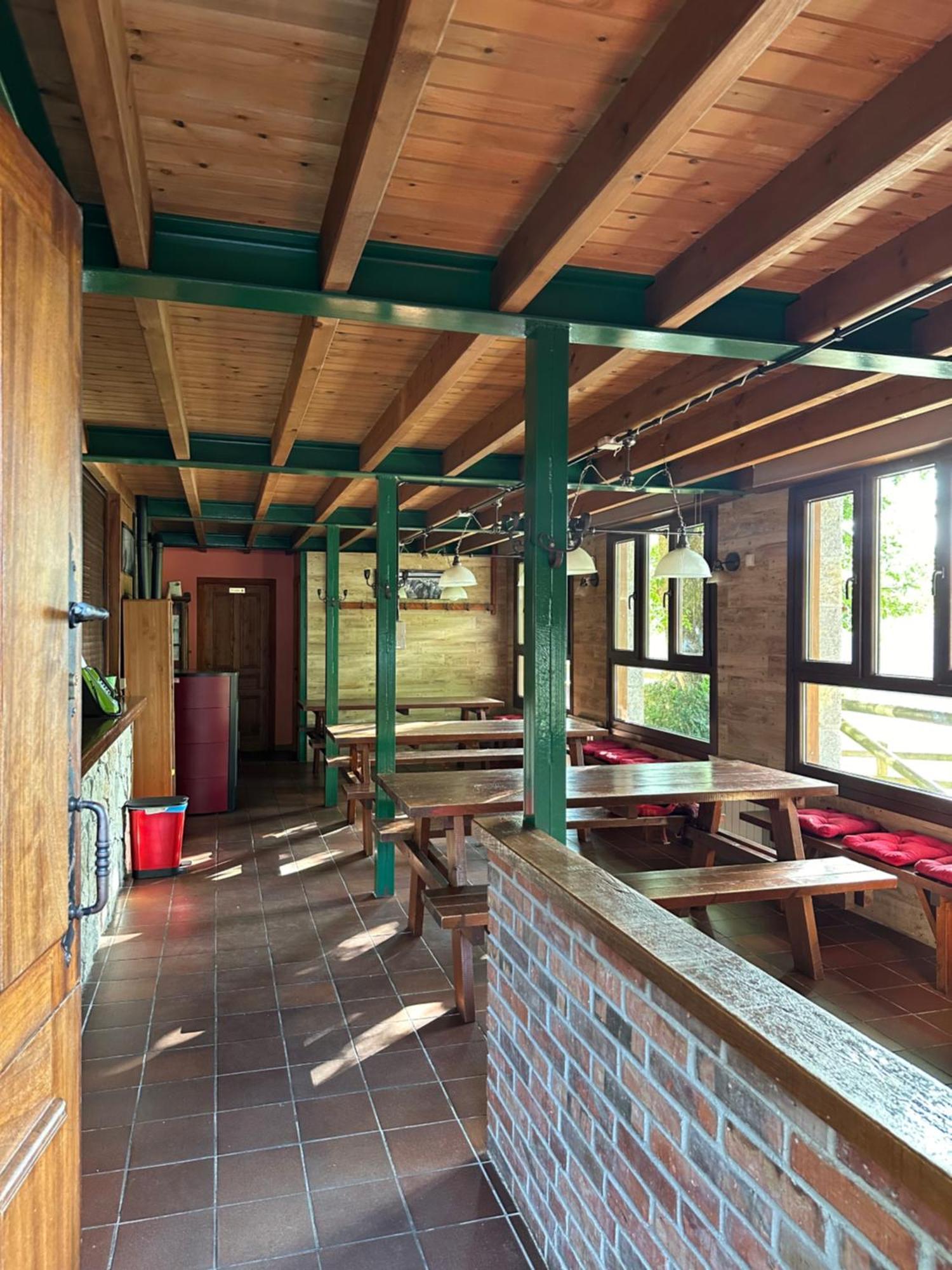 Albergue Pena Castil Sotres Luaran gambar