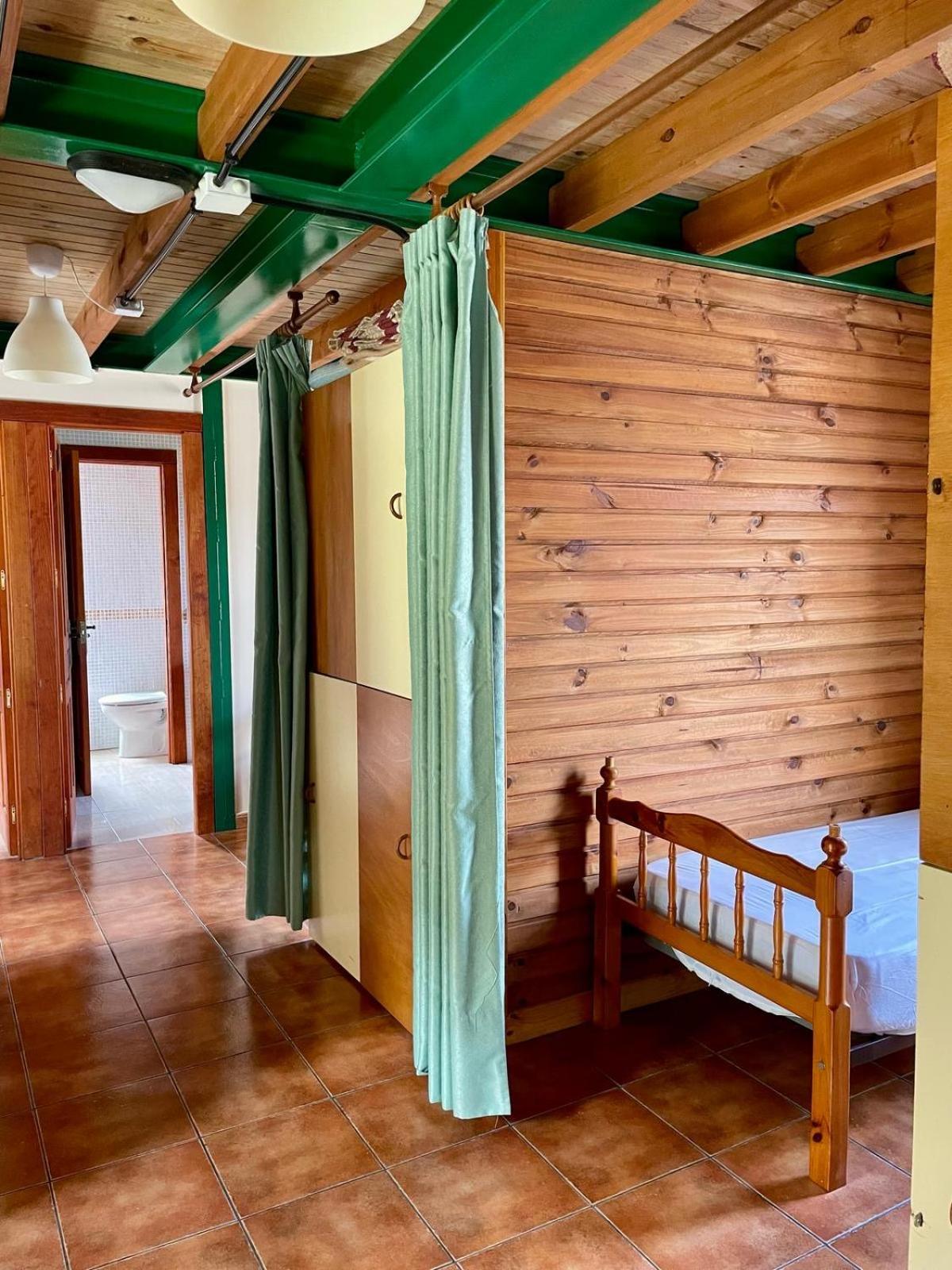 Albergue Pena Castil Sotres Luaran gambar