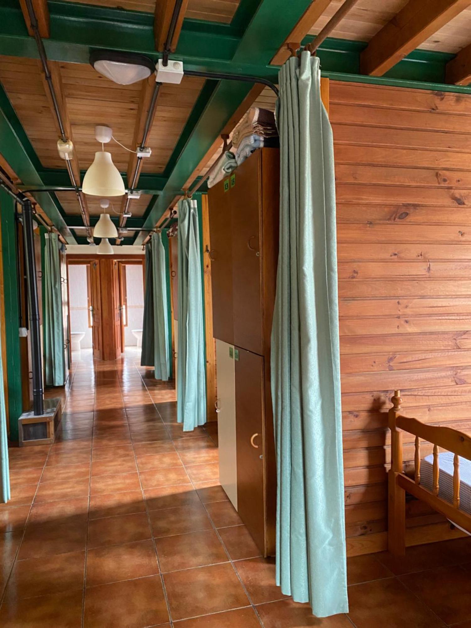 Albergue Pena Castil Sotres Luaran gambar