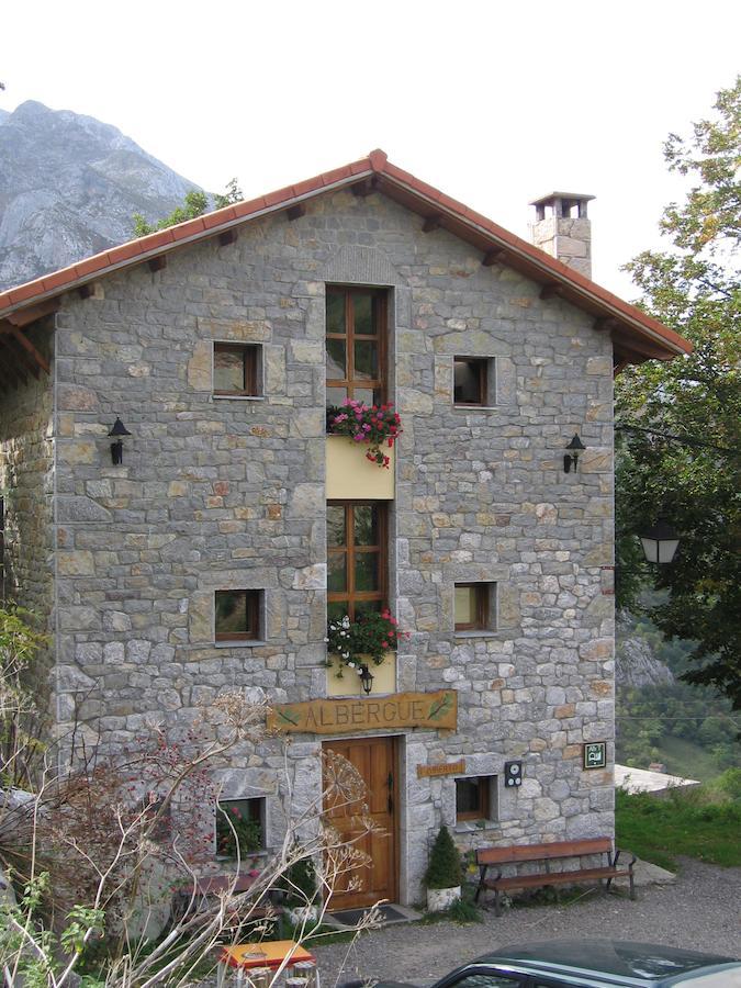 Albergue Pena Castil Sotres Luaran gambar